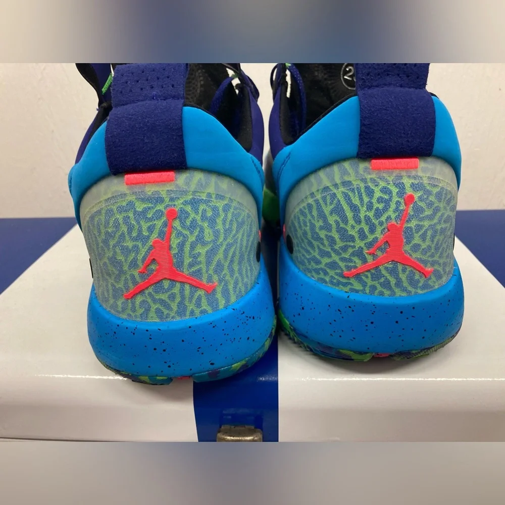 Jordan XXXIV Low Regency Purple, sz 14, great condition.